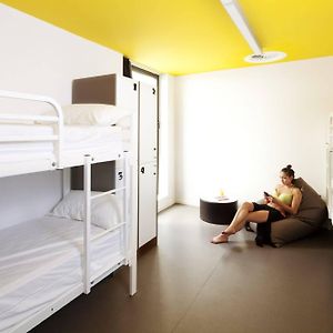 Gemenschappelijk Kamer Alleen voor Vrouwen